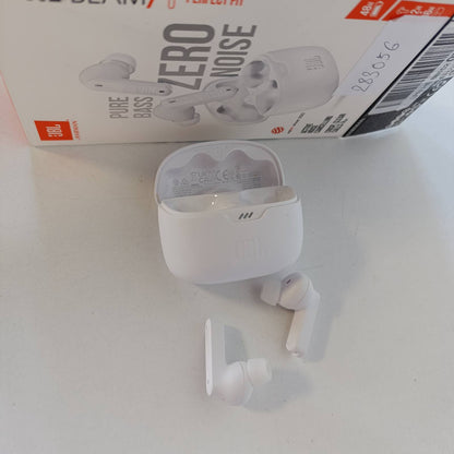 319396 - JBL Kufje Tune Beam True Wireless Bluetooth me Anulim Aktiv të Zhurmës, IP54 Rezistente ndaj Ujit, Bas i Pastër, Smart Ambient, 4 Mikrofonë, Jetëgjatësi Baterie deri në 48 Orë, të Bardha