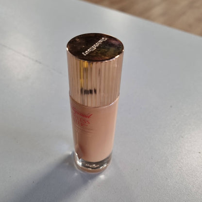 296605 - CHARLOTTE TILBURY Filtër pa të meta 30ml (4.5 Medium)