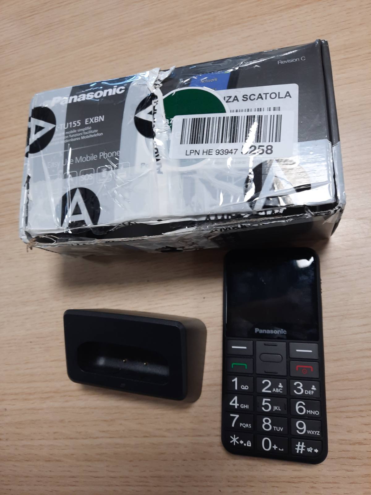 239544 - PANASONIC KX-TU155, Telefon celular, GSM / Dual Band, Memorie: 32 GB, Ekran TFT 2.4 inç, Kamera 0.3 MP, Blu