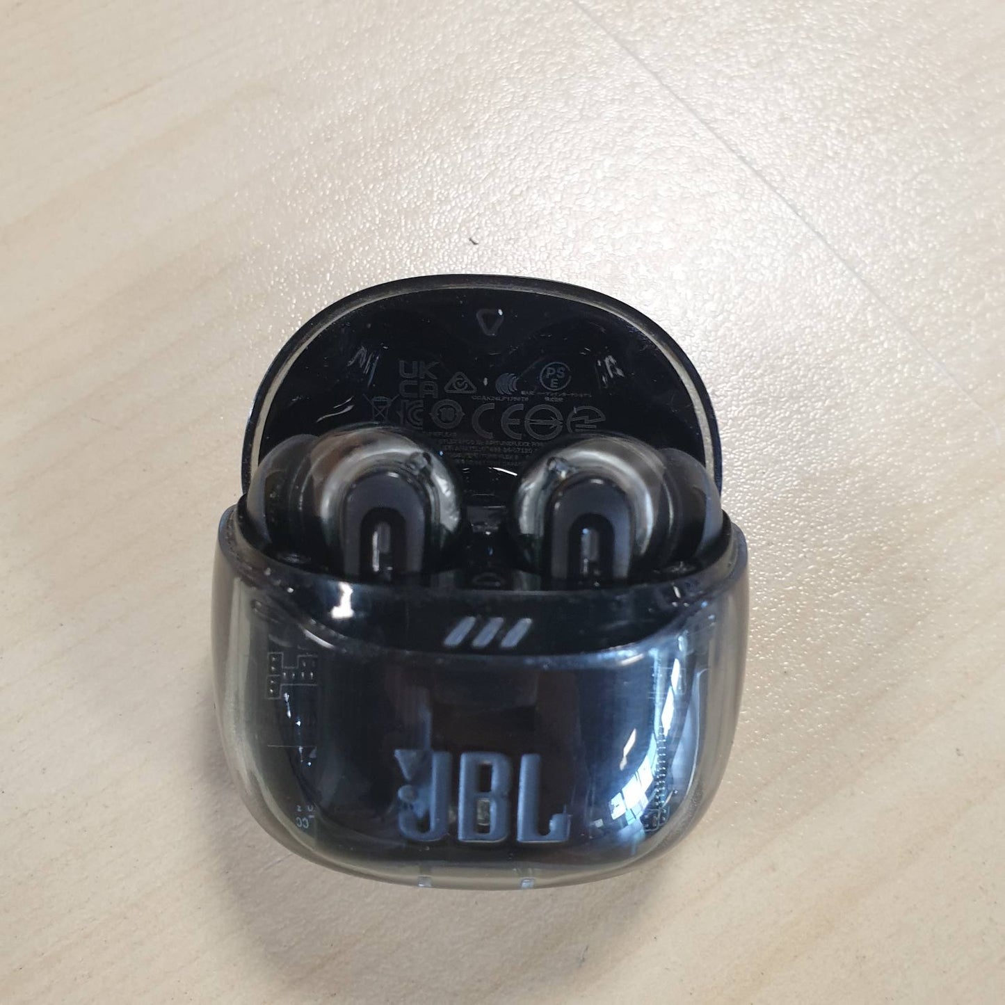 272915 - JBL TUNE FLEX GHOST 2, Kufje pa tel Bluetooth në vesh me anulim zhurmash, kohë riprodhimi 48 orë, rezistente ndaj ujit dhe pluhurit IP54, lidhje me shumë pika, dizajn ergonomik, Black Ghost