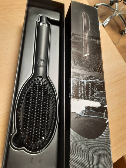 335764 - GHD Glide, Furçë Profesionale për Drejtimin e Flokëve Kundër Kaçurrelave, e Zezë