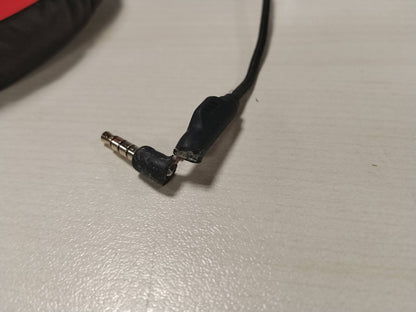 319973 - JBL KUFJE QUANTUM 100N ME TEL, MIKROFON I SHKËPUTSHËM, QUANTUMSURROUND SIGNATURE, KOMPATIBILITET ME SHUMË PLATFORME DHE WINDOWS SONIC SPATIAL SOUND, TË KUQE DHE BLU