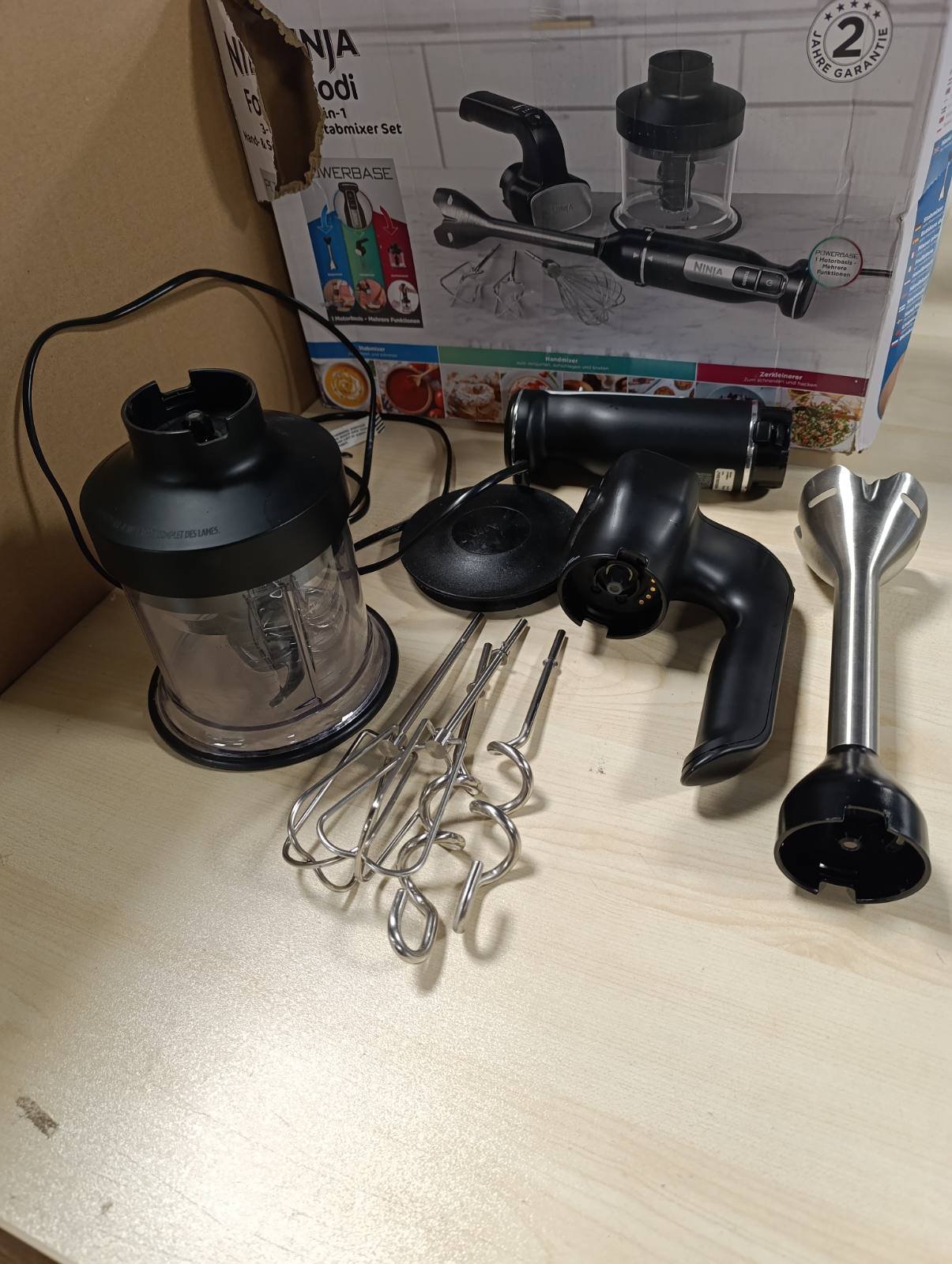 162084 - NINJA FOODI Blender 3-në-1 i Zi, 850W, Grirës me Ndërzje të Butë dhe Shumë Shpejtësi, CI100EU, i Sigurt për Lavastovilje