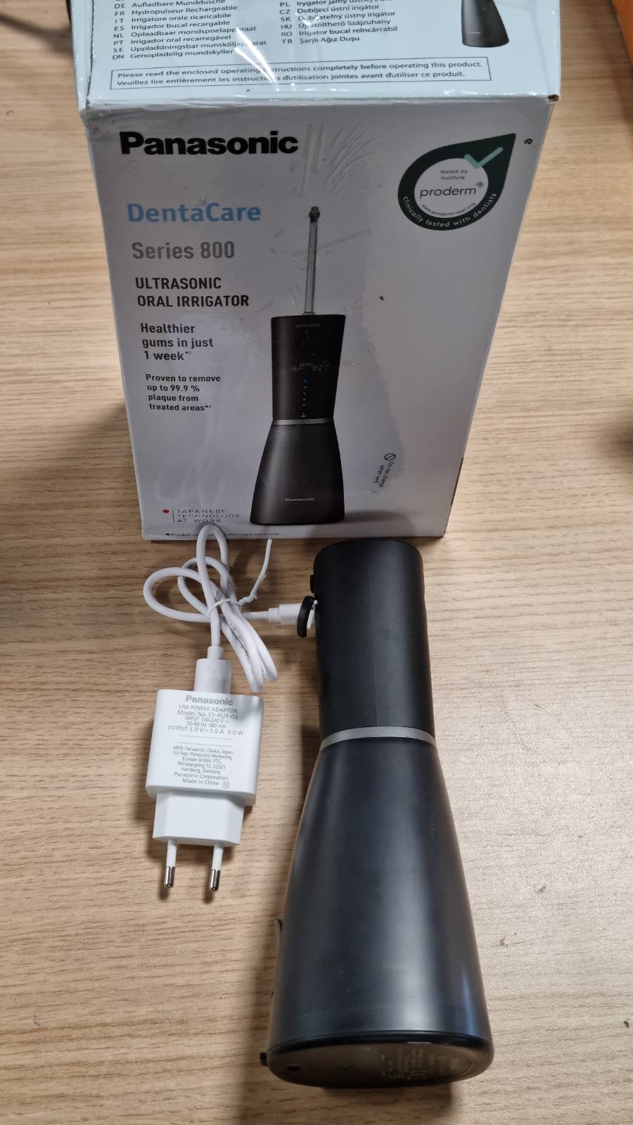 292280 - PANASONIC Ujitës Oral Ultrasonik EW-DJ86-K503 - Pastrues Dentar me Ujë, 200 ml, 5 Cilësime Presioni, Aksesor Udhëtimi, i Zi