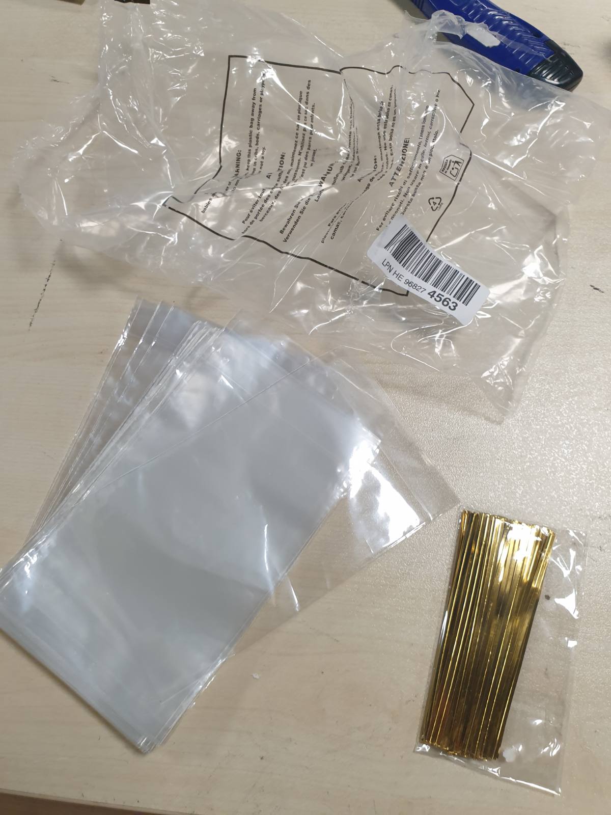 186875 - COM-FOUR® 100 Copë Qese Celofani Transparente me Shirita Lidhëse - Qese të Vogla për Biskota, Ëmbëlsira dhe Produkte Ushqimore