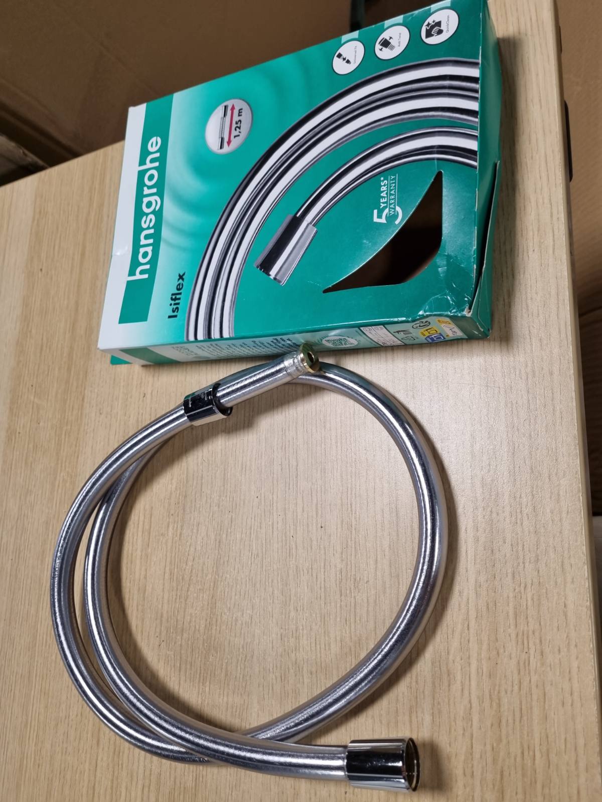 293786 - HANSGROHE Isiflex tub dushi universal 1.25 m, mbrojtje kundër përdredhjes, fleksibël, me unaza vulosëse, krom