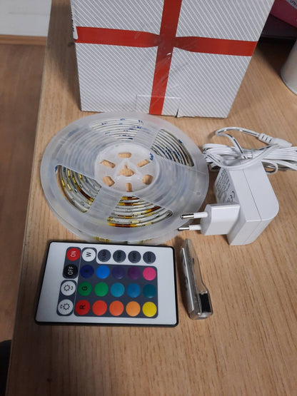 196889 - BKLICHT - Shirit LED Silikoni 3m me telekomandë, Dritë RGB shumëngjyrëshe e zbehtë, Vetëngjitëse, 300x1x0.2 cm, Ngjyra e Bardhë