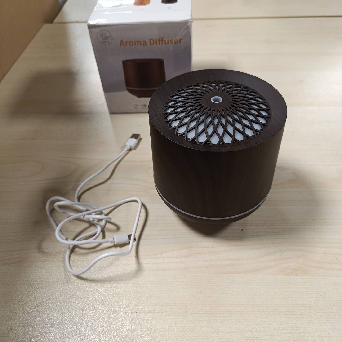 183390 - NIXTRVE Difuzues Arome Ultrasonik, Kapacitet 300ml, për Vajra Esencialë, me Mjegull të Ftohtë, Dritë LED 7-Ngjyrëshe dhe Mbyllje Automatike, i Përshtatshëm për Shtëpi dhe Zyrë