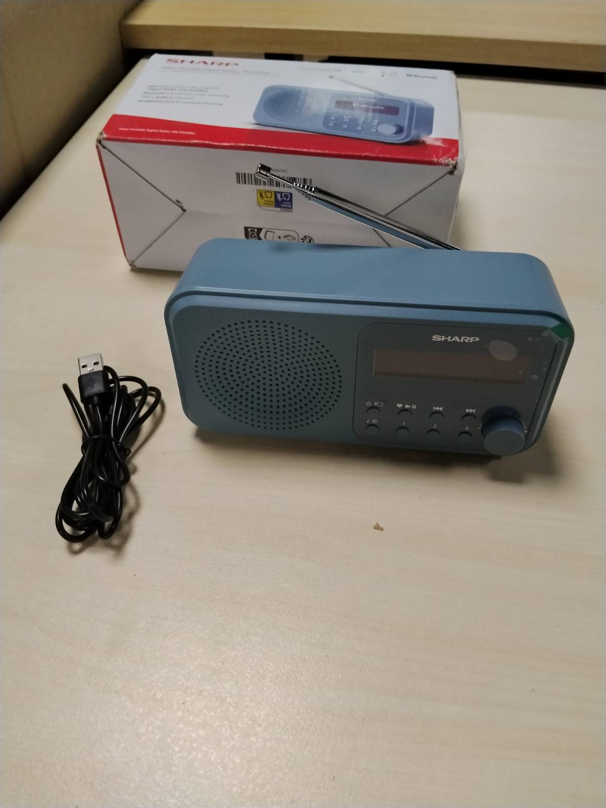 295729 - SHARP DR-P420 (BL) Radio Dixhitale Portative Tokio - DAB/DAB+/FM me RDS - Bluetooth - USB ose Bateri - Blu