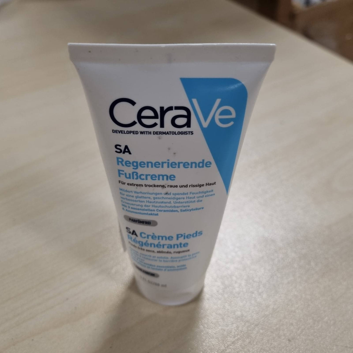 300696 - CeraVe Krem për Këmbë Rigjeneruese, 88 ml