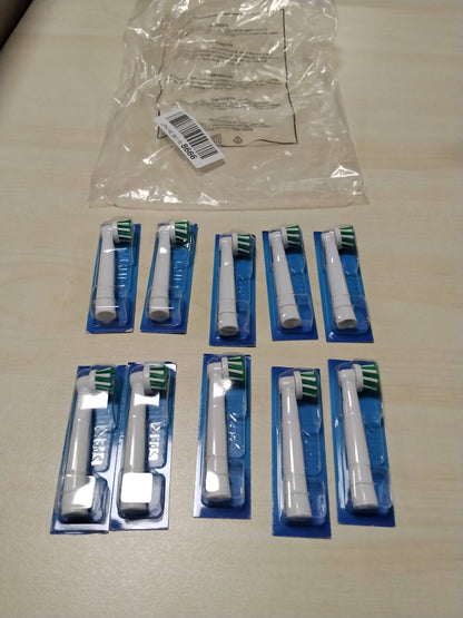 300504 - ORAL-B Koka Furçash Zëvendësuese PRO CrossAction, Të Bardha, 10 Copë