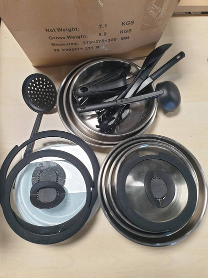 187011 - LAGOSTINA Ingenio Inox, Set 20 pjesësh Tenxheresh dhe Tiganësh nga Çeliku Inox, Përshtatshëm për Induksion, përfshinë 3 Tenxhere, 3 Tiganë, 6 Kapakë, 5 Vegla Kuzhine, 2 Doreza të Lëvizshme