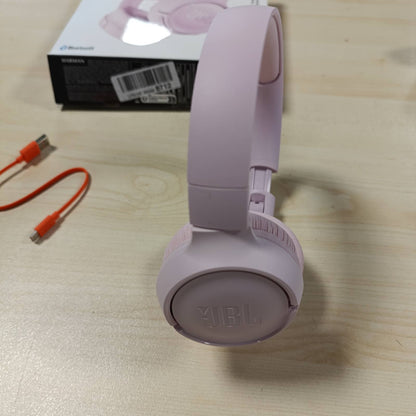 268070 - JBL TUNE 510 BT – Kufje Bluetooth On-Ear – Rozë – Kufje të palosshme – Jetëgjatësi e baterisë deri në 40 orë
