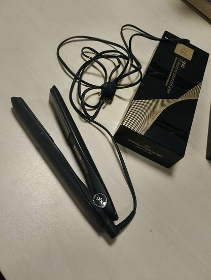 292109 - GHD Pjastër flokësh Gold - Pjastër profesionale (e zezë), 65% më të shndritshëm