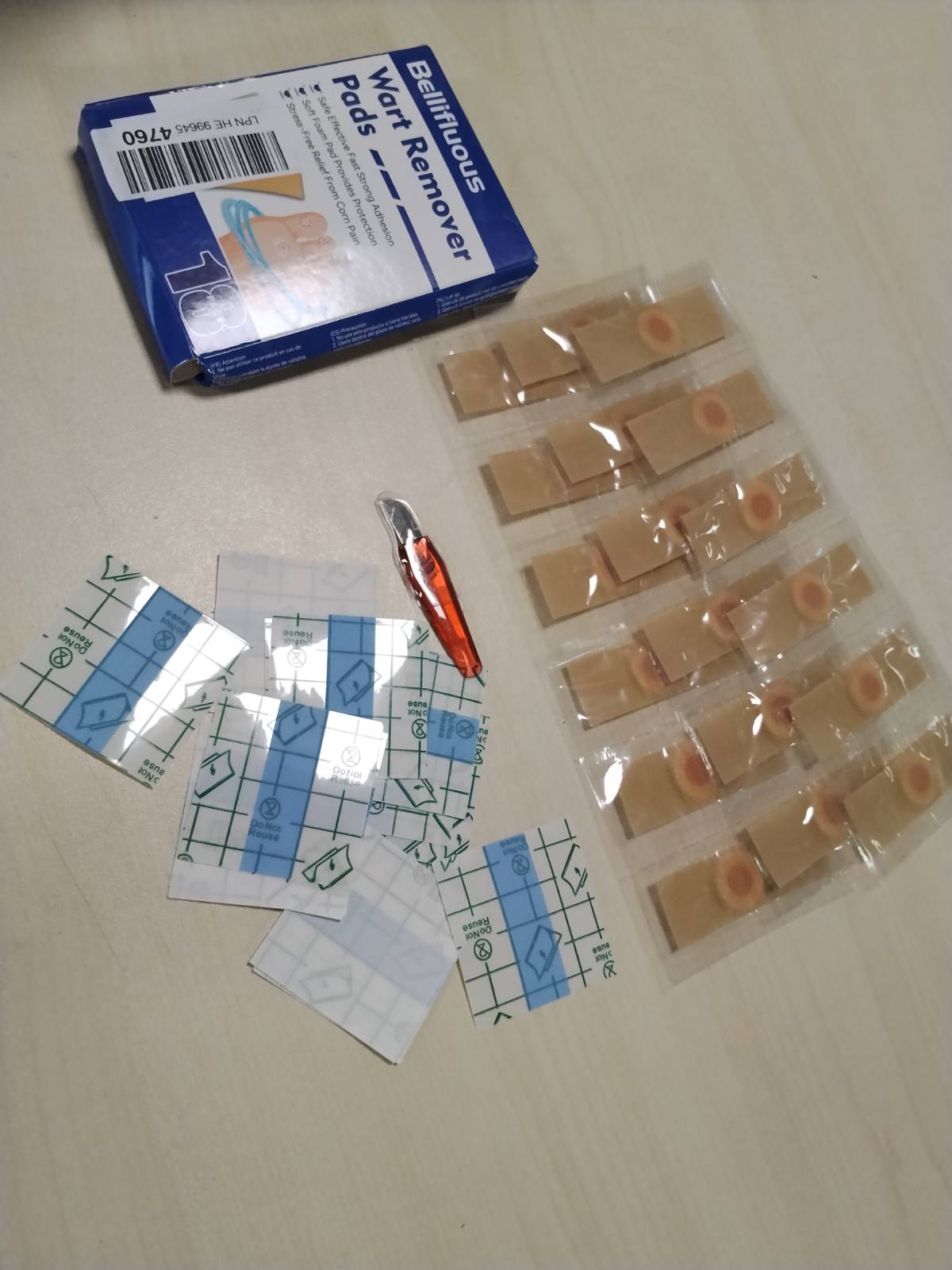 298583 - BELLIFLUOUS - Heqës lythash, Pako me 18 copë për heqjen e misrave për duar dhe gishtërinj të këmbëve, Fasha të buta dhe të sigurta