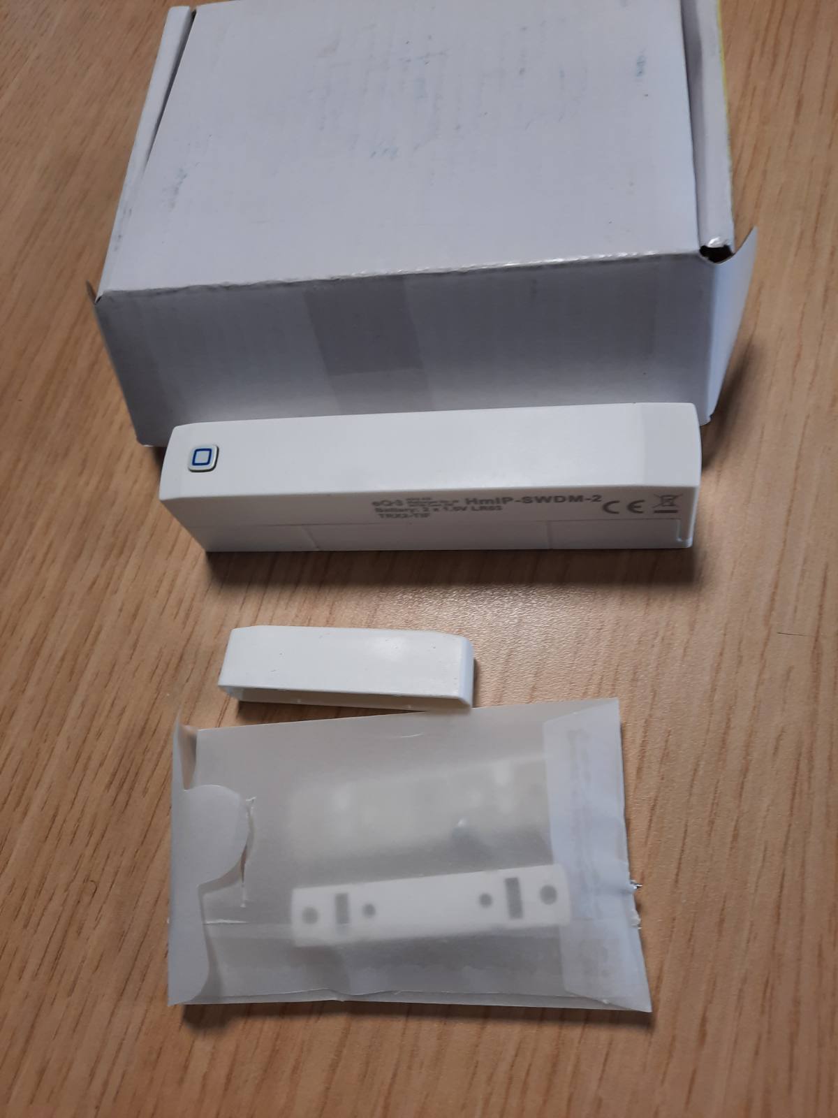 288665 - HOMEMATIC IP Kontakt për dritare dhe derë me magnet, sensor dixhital për ngrohje efikase, monitorim dritaresh përmes aplikacionit, kursim energjie, përputhje me Alexa dhe Asistent Google, 151363A0