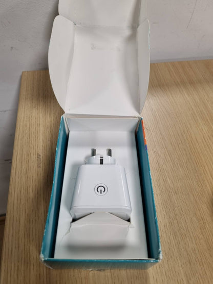 293630 - LEDVANCE Prizë inteligjente me teknologjinë Bluetooth Mesh, për kontrollin e pajisjeve konvencionale, e pajtueshme me Alexa, Google Home, Apple HomeKit, PRIZË SMART+ BT, pako me 1 copë