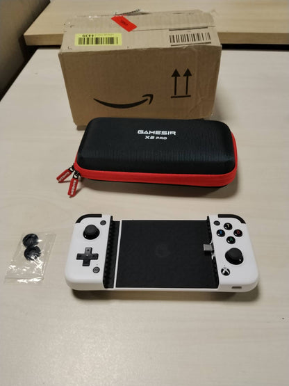 299133 - GAMESIR Kontrollues celular për lojëra X2 Pro për Android Type-C (100–179 mm), kontrollues celular për xCloud, Stadia, Luna, Apex, Diablo Immortal – 1 muaj Xbox Game Pass Ultimate – Karikim Passthrough (i bardhë)