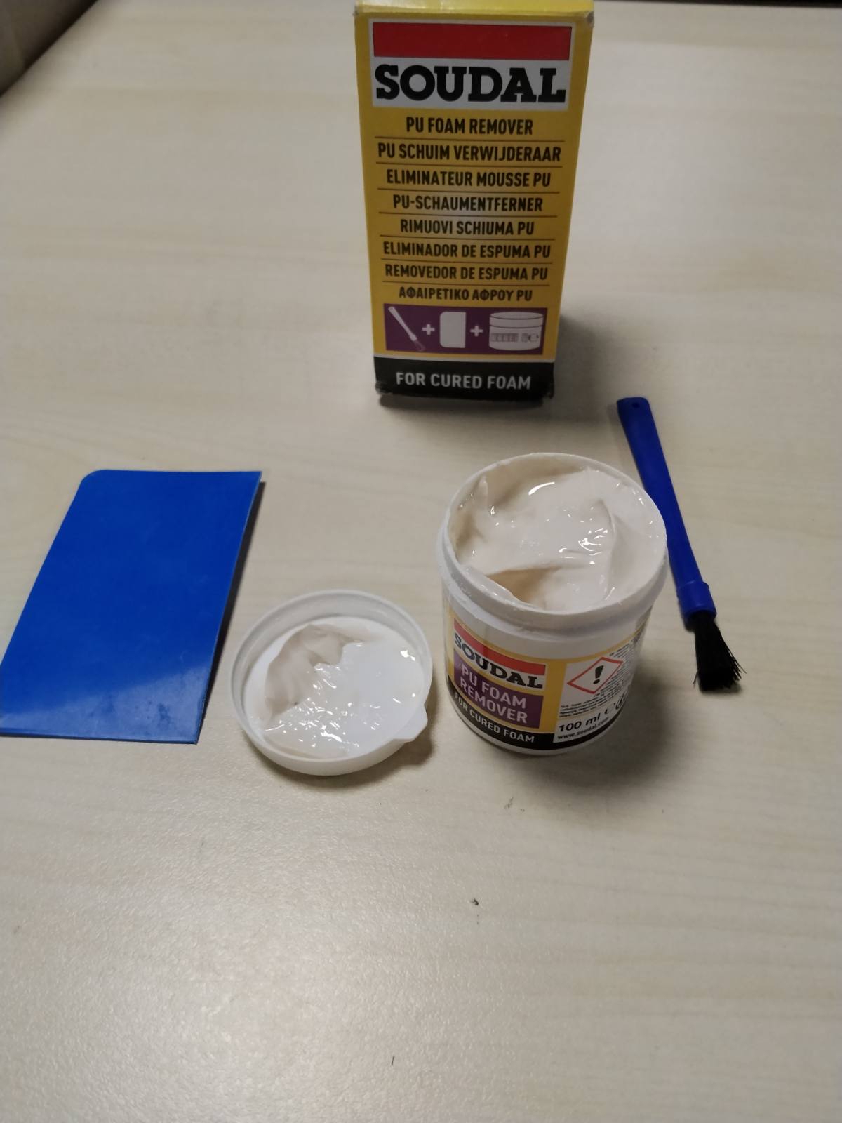 335123 - SOUDAL Heqës shkume PU PUFR