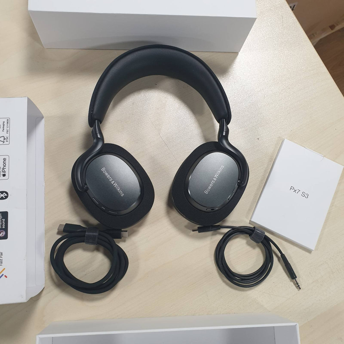 309426 - BOWERS & WILKINS Kufje Px7 S3 me Anulim Zhurme, Pa Tel, aptX™ Pa Humbje, 30 Orë Riprodhim, 8 Mikrofonë të Integruar, E Zezë Antracit