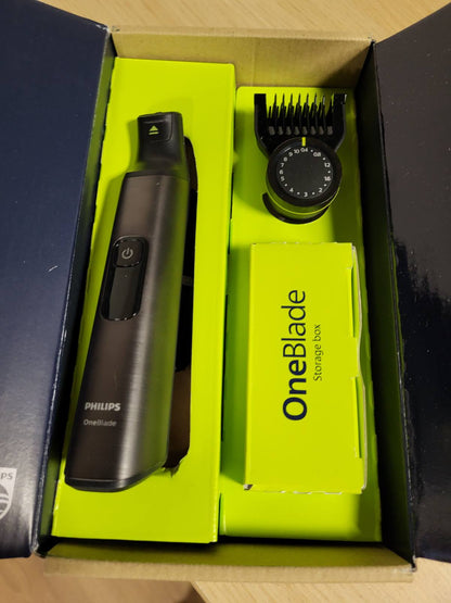 274990 - PHILIPS OneBlade Pro 360, Makinë Elektrike Rroje, 2x 360 Tehe, Krehër Preciz, 2x Pajisje Shtesë, Çantë Udhëtimi, (QP6552/30)