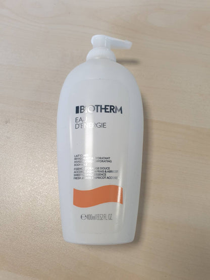 298230 - BIOTHERM Locion trupi Eau d'Énergie me Life Plankton, vaj kajsie dhe vaj ulliri, 400 ml, intensiv hidratues