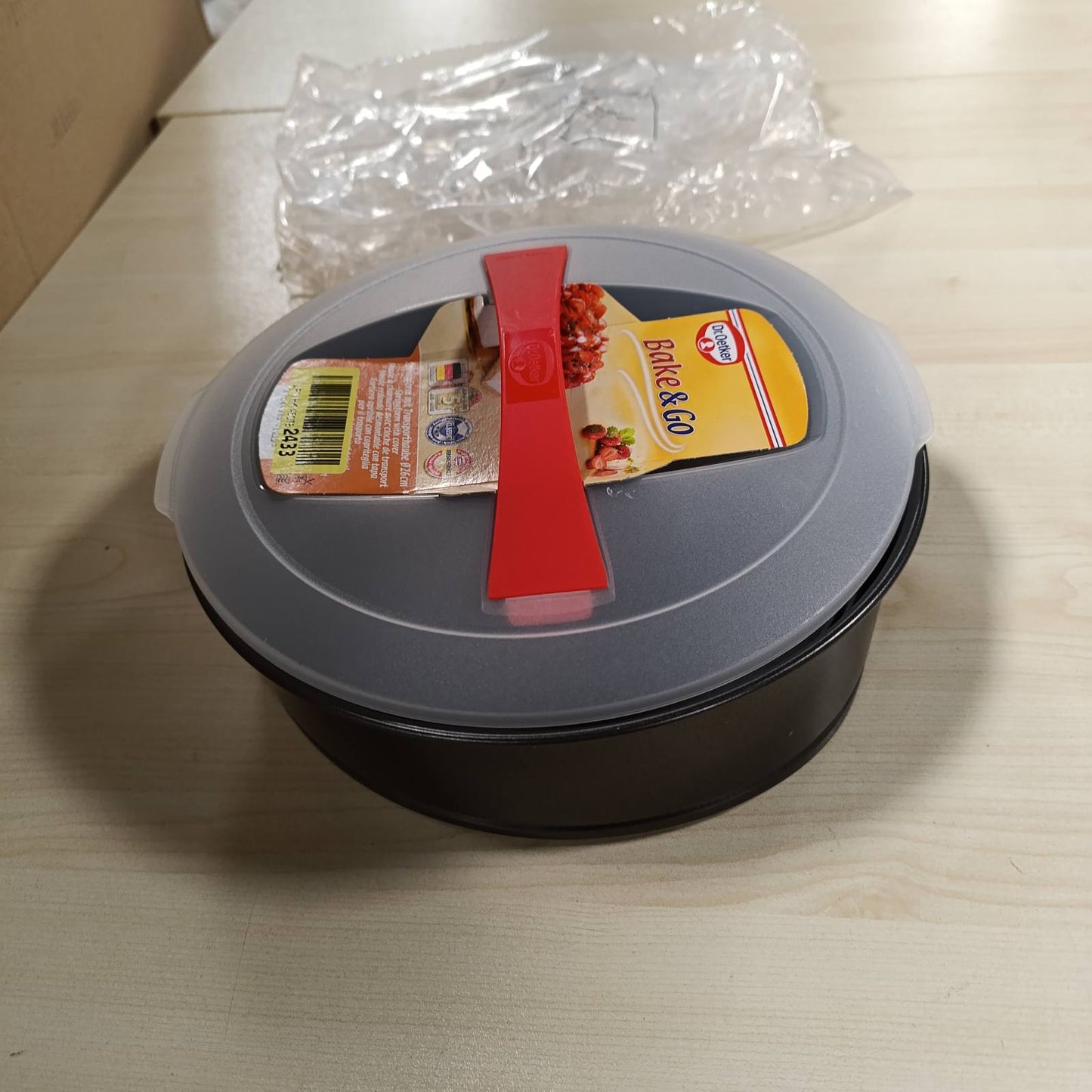 185233 - DR. OETKER Tavë Pjekjeje Bake & Go me Kapak Ø 26 cm, Formë Rrumbullakët, Shtresë Jo Ngjitëse, Kapak i Përfshirë