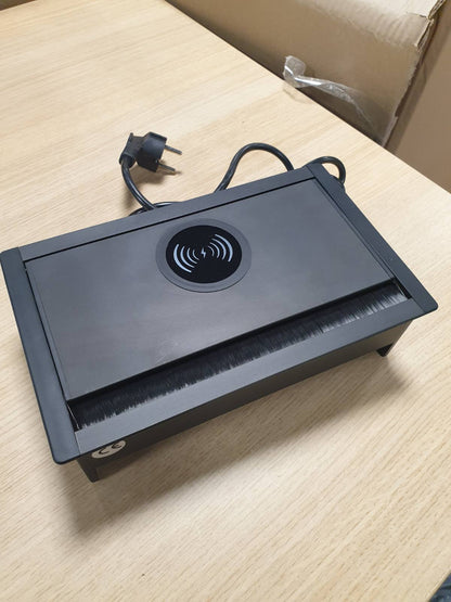 295120 - OHUO Shirit rryme i tërheqshëm 3-kahësh me USB-C PD 20W, shirit rryme i futur me karikim pa tel 15W, porta USB-C dhe 2 porta USB-A, i zi, kabllo 2m