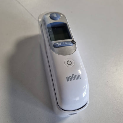 296795 - BRAUN Termometër veshi ThermoScan 7 BRAIRT6520 | Teknologjia e Precizionit Age | Ekran dixhital me kodim ngjyrash | Miqësor për foshnje dhe fëmijë të vegjël