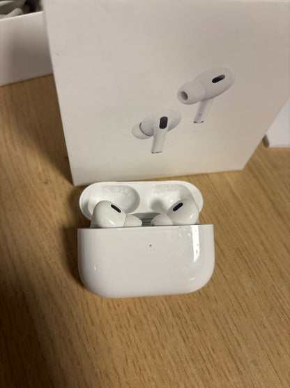266762 - APPLE Kufje pa tel AirPods Pro 2, Bluetooth, anulim aktiv i zhurmës, audio 3D, çip H2, karikim USB-C