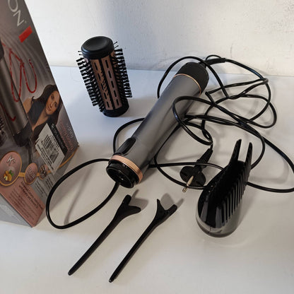 315785 - REMINGTON Furçë Automatike me Ajër të Nxehtë AS8811, Trajtim me Keratin dhe Vaj Bajamesh, Mbrojtje nga Keratini, 1000W, Qeramikë, Temperaturë e Ndryshueshme, 3 Aksesorë: 2 Furça të Rrumbullakëta 40 & 50 mm + Vëllim