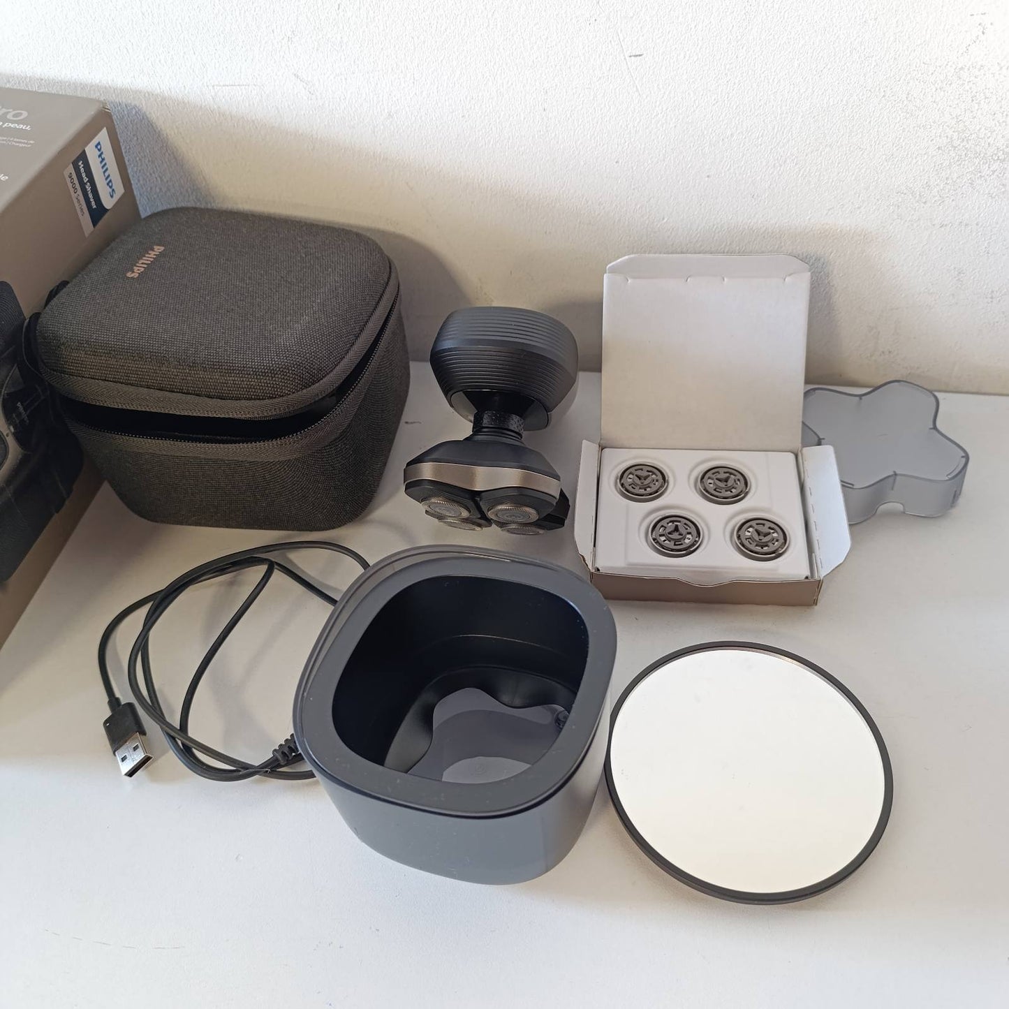 274876 - PHILIPS Makinë rroje Head Shaver Pro Series 9000, makinë rroje elektrike për flokë të tullacët, kokë rroje fleksibile 360 gradë, tehe ComfortCut, modeli HS9980/15