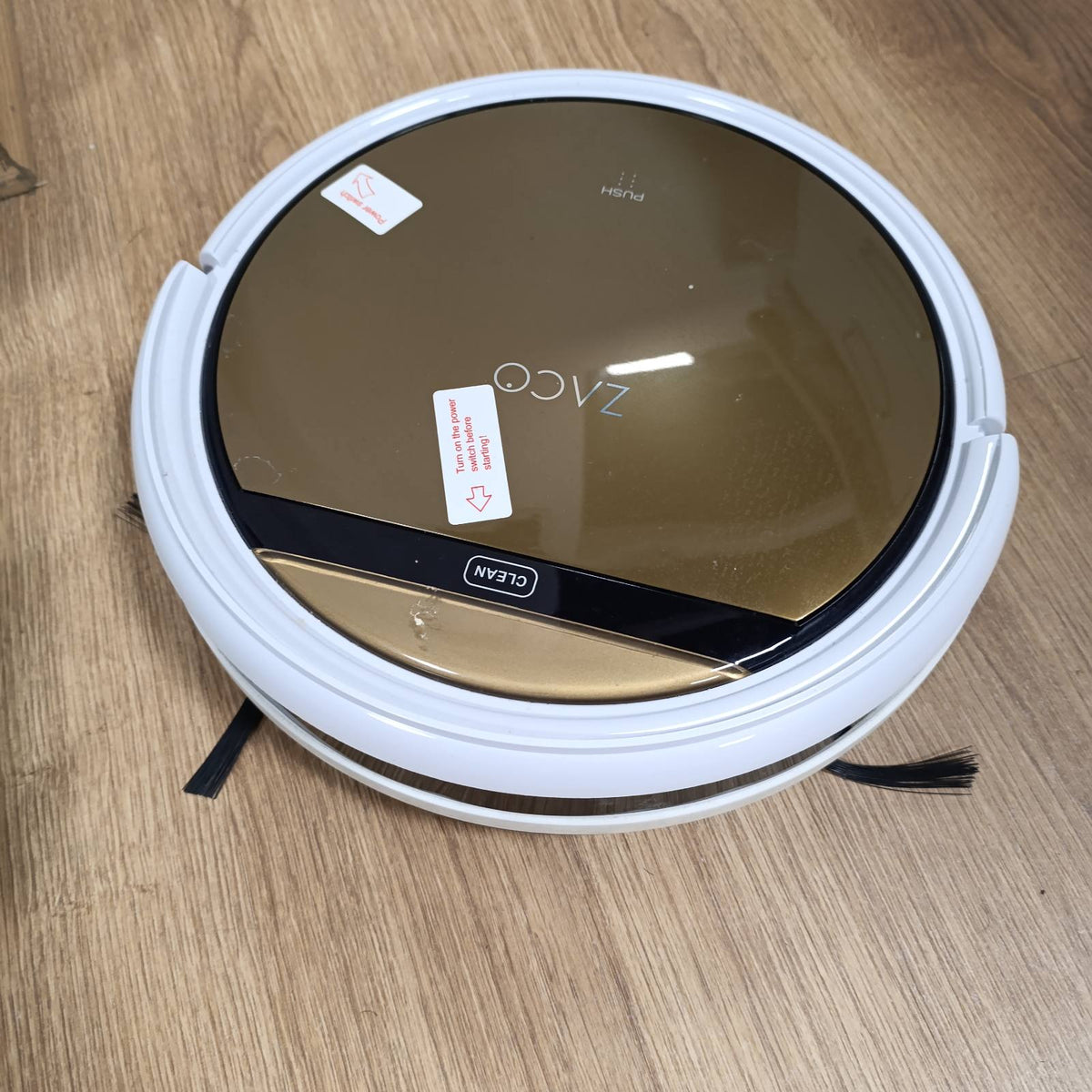 288114 - ZACO Fshesë me korrent robot V5x, Funksion 2-në-1, 8.1 cm, 22W, 65 decibel, me Wi-Fi, me stacion karikimi