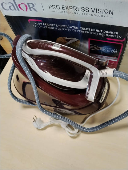 288064 - CALOR Pro Express Vision, Hekur me Gjenerator Avulli, Presion të Lartë 8.3 Bare, Prodhim Avulli 680 g/min, 5 Cilësime, Teknologji LED Vision, Prodhuar në Francë, GV9810C0