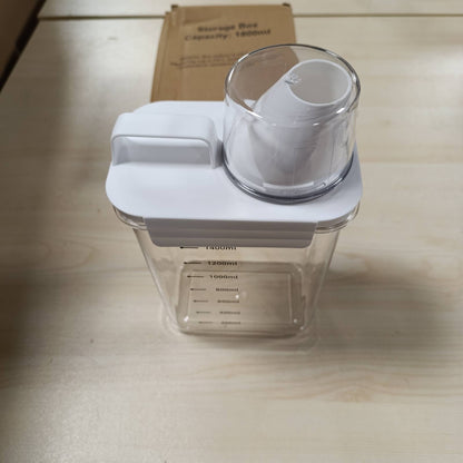 198590 - DISPENSER Detergjenti me Kapacitet 1800ml, i Mbyllur dhe i Sigurt, Kuti Ndaj Rjedhjes, për Detergjenti të Pluhurit me Shkallë Matëse dhe Gotë