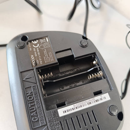 299705 - METRONIC Orë Radio 477003, Alarm, Funksion Shtyrjeje, Ekran Kohe i Kuq, Energji nga Rrjeti Elektrik - i Zi