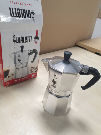 196307 - BIALETTI Makinë Kafeje Moka, nga Alumini, me Kapacitet për 4 Filxhanë