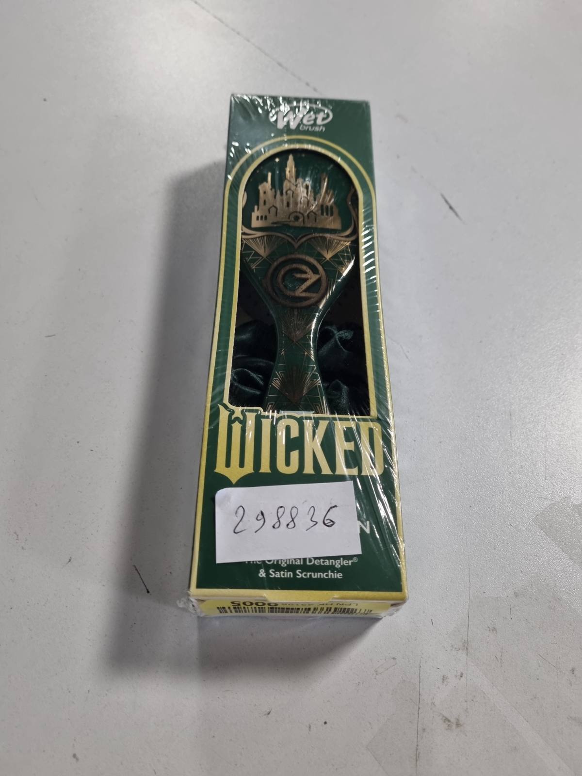 298836 - WICKED EMERALD CITY Pastrues flokësh origjinal me furçë larës me aksesor.