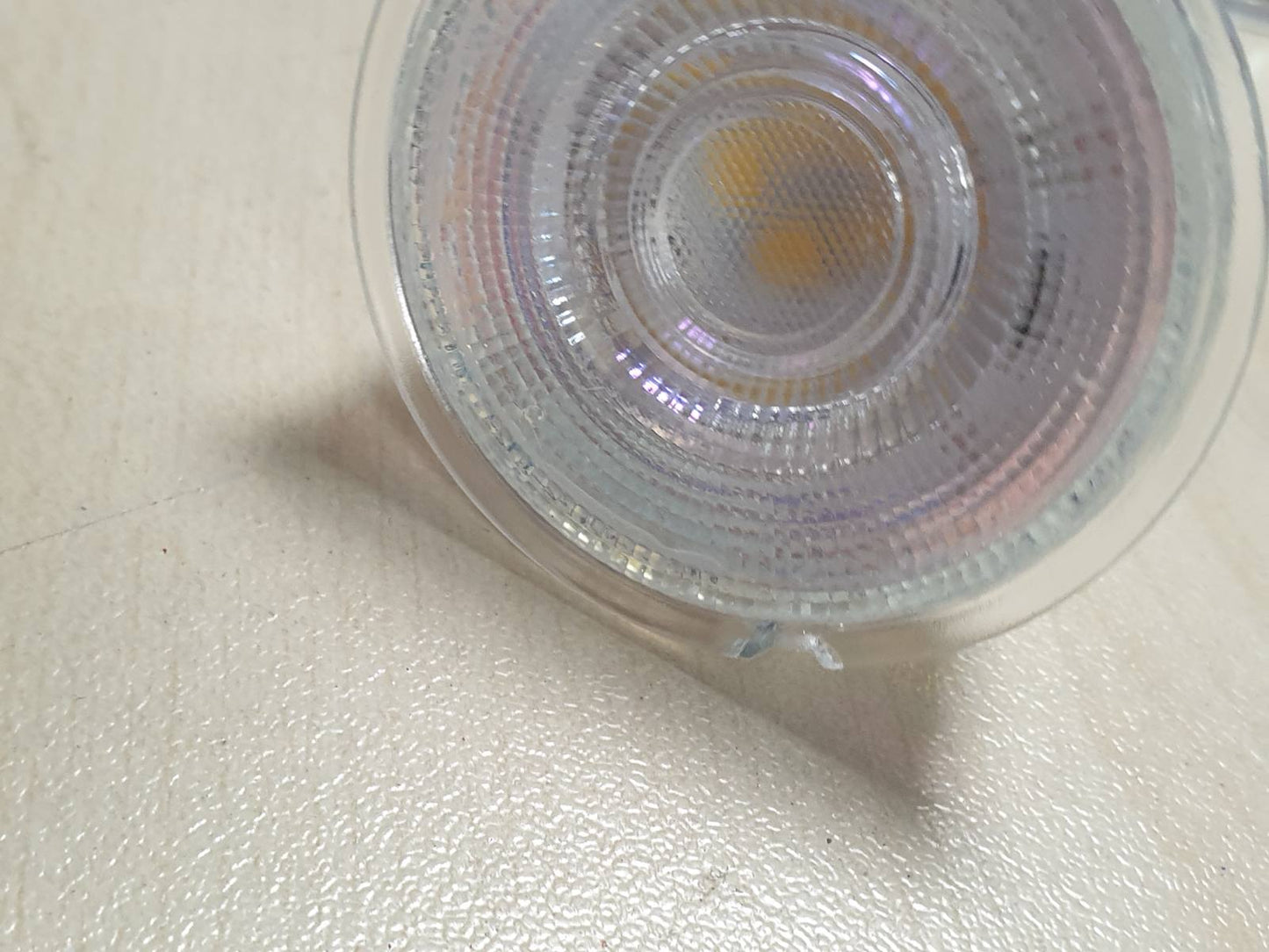 184763 - OSRAM Llambë Reflektuese LED BASE PAR16, Bazë GU10, E Paerrësueshme, Zëvendëson 50 Vat, Kënd Rrezeje 36°, Ngjyrë e Bardhë e Ftohtë - Kelvin, Pako me 10 Copë