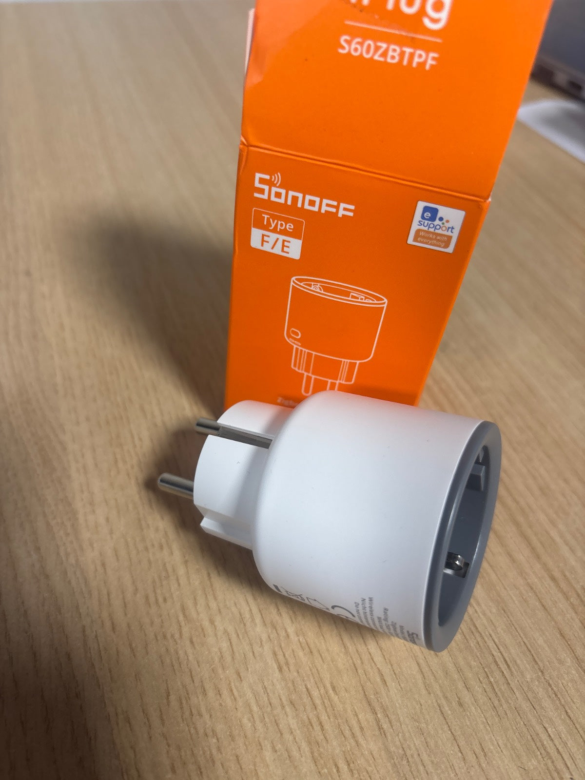 294063 - SONOFF S60ZBTPF PRIZË INTELIGJENTE ZIGBEE – TELEKOMANDË, MONITORIM I ENERGJISË, PËRSËRITËS ZIGBEE, ORARE, MBROJTJE NGA MBINGARKESA, KOMPATIBIL ME APLIKACIONIN EWE LINK – KËRKON PORTË HYRËSE ZIGBEE