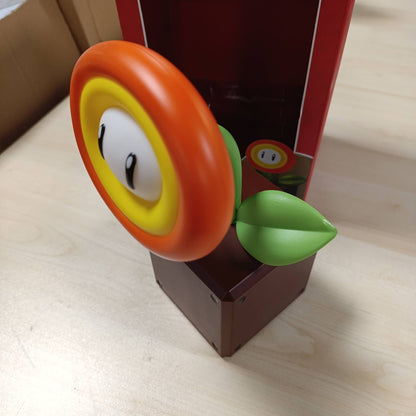 195914 - PALADONE Llambë LED Super Mario Fire Flower, Llambë Tavoline Nintendo e Licencuar Zyrtarisht, Dhuratë për Dekor Shtëpie, Furnizim me USB