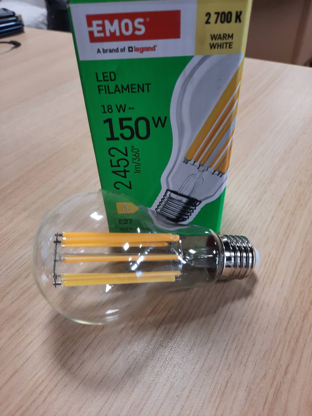186730 - EMOS LED Llampa Edison A70, 18W (Eq. Llambë Inkandeshente 150W), Baza E27, 2452 lm, E Bardhë e Ngrohtë 2700 K, Jetëgjatësi 25000 Orë, CRI > 80, Kënd Rrezeje 360°