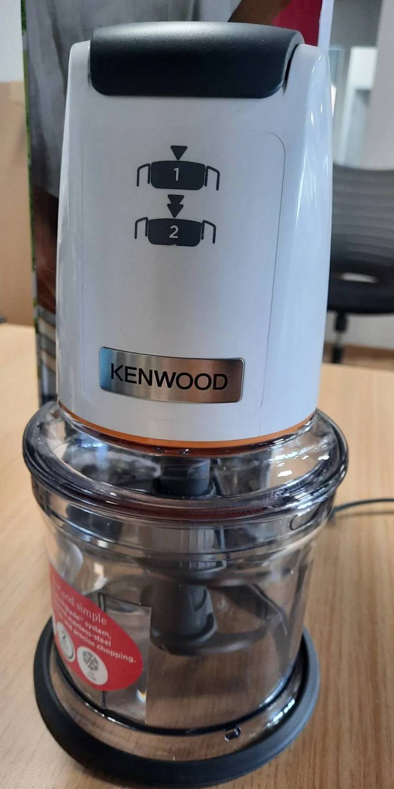 277467 - KENWOOD EasyChop CHP61.000WH, copëtues me katër tehe, tas 0.5 l, 2 shpejtësi, 500 W, i bardhë