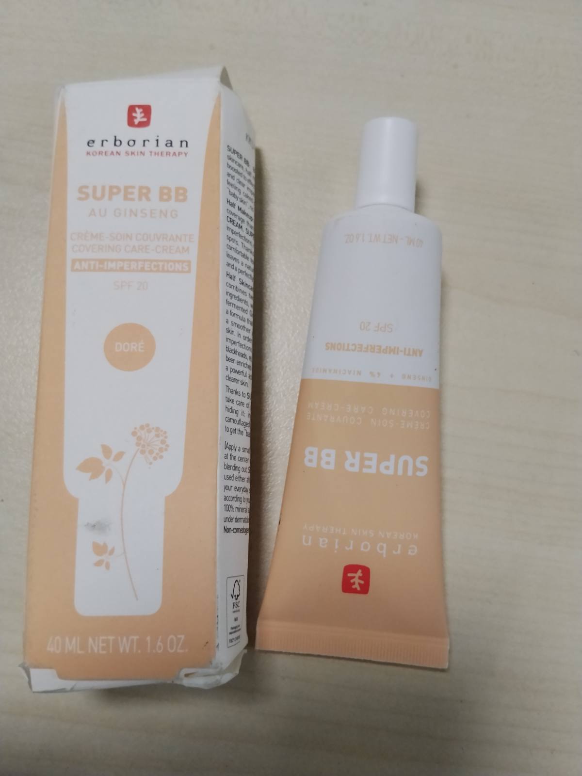 316281 - ERBORIAN Super BB (Krem Dite me Ngjyrë, 40 ml, me xhensen dhe niacinamide, mbulim i lartë)
