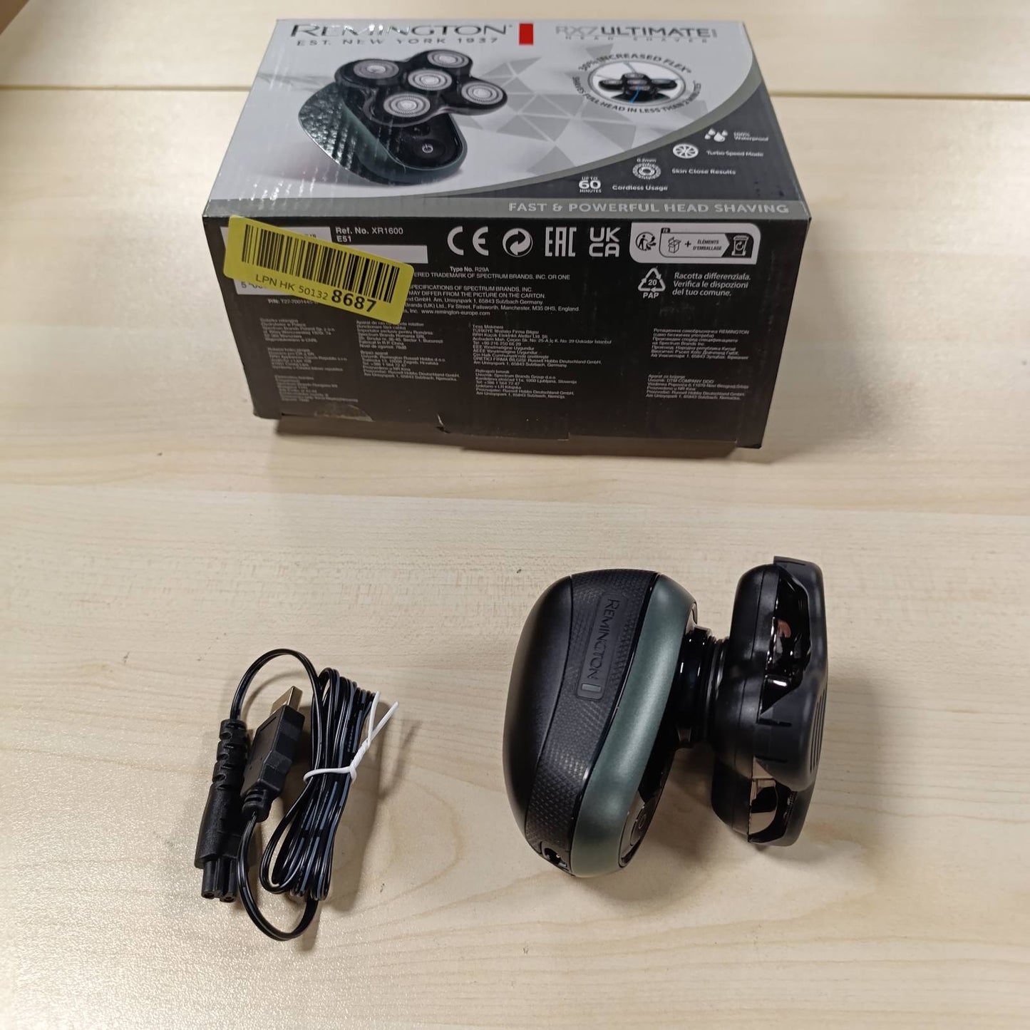 315398 -  Makinë rroje elektrike për flokë tullace XR1600, Funksioni Turbo Boost, 5 koka rroje, rruajtje e butë maks. 0.2 mm, rezistente ndaj ujit