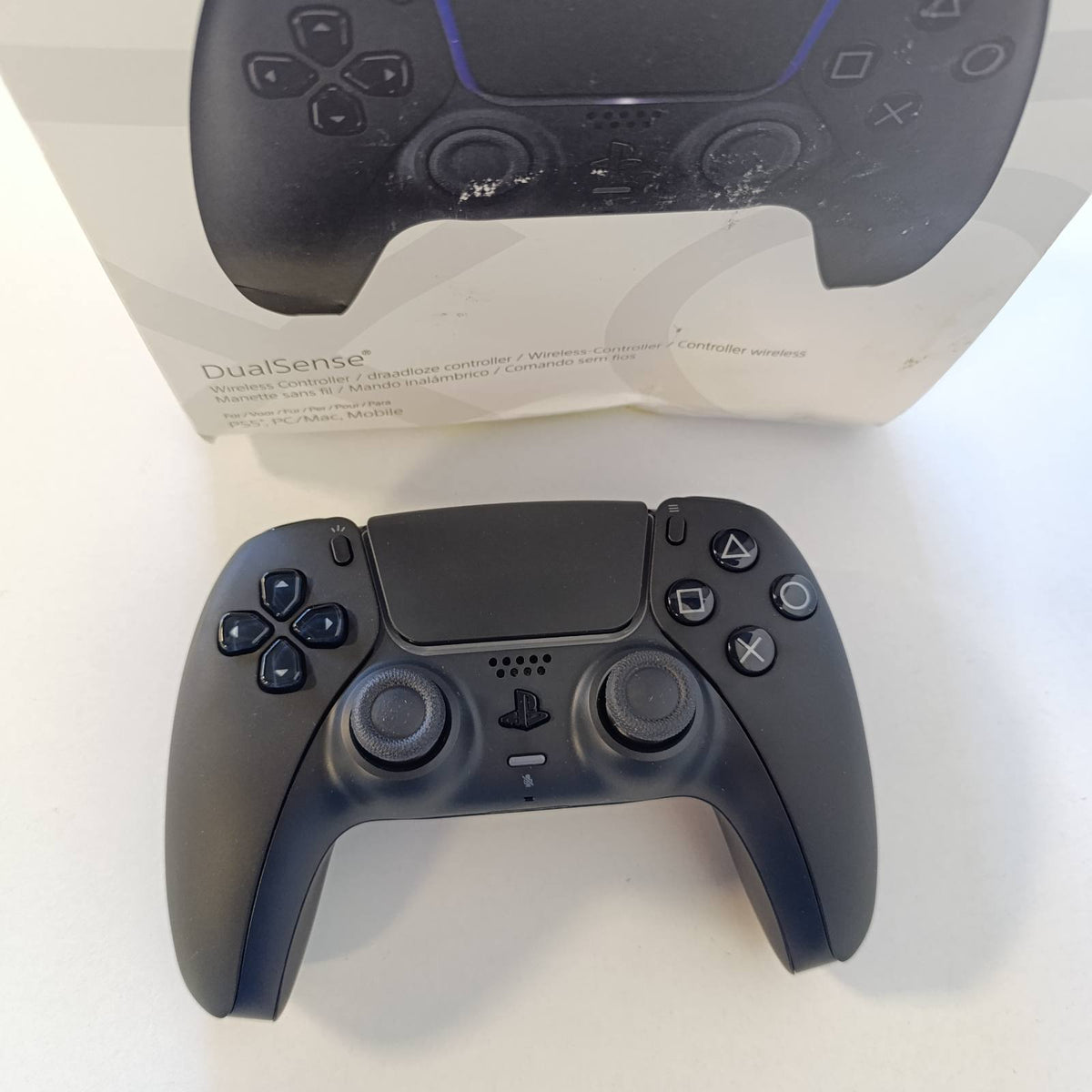 319479 - SONY DUALSENSE, Kontrolluesi pa tel, Ngjyra: I zi mesnate, Versioni ndërkombëtar