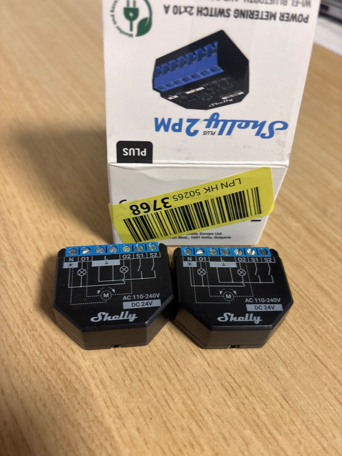 292579 - SHELLY Plus 2PM, Ndërprerës me Stafetë Inteligjente Wi-Fi me 2 Kanale, Automatizim në Shtëpi, Aksesori Google Home Alexa, Aplikacioni iOS Android (Pako me 2 pjesë)