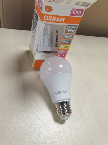 198532 - OSRAM Llampa LED SUPERSTAR+ CLASSIC A 60 FR, 8.8W, 806lm, 2700K, bazë E27, dritë e bardhë e ngrohtë, sensor lëvizjeje, fikje automatike, konsum i ulët i energjisë