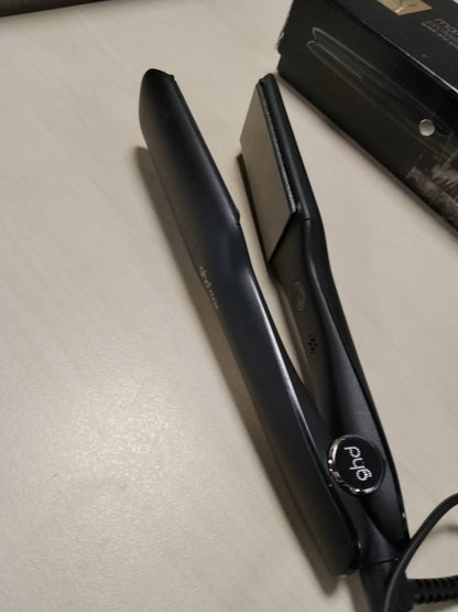 301551 - GHD Pjastër e gjerë max, pllaka të gjera 42 mm, për flokë të gjatë, të trashë ose kaçurrela, stilim të shpejtë, më shumë shkëlqim, më pak kaçurrela
