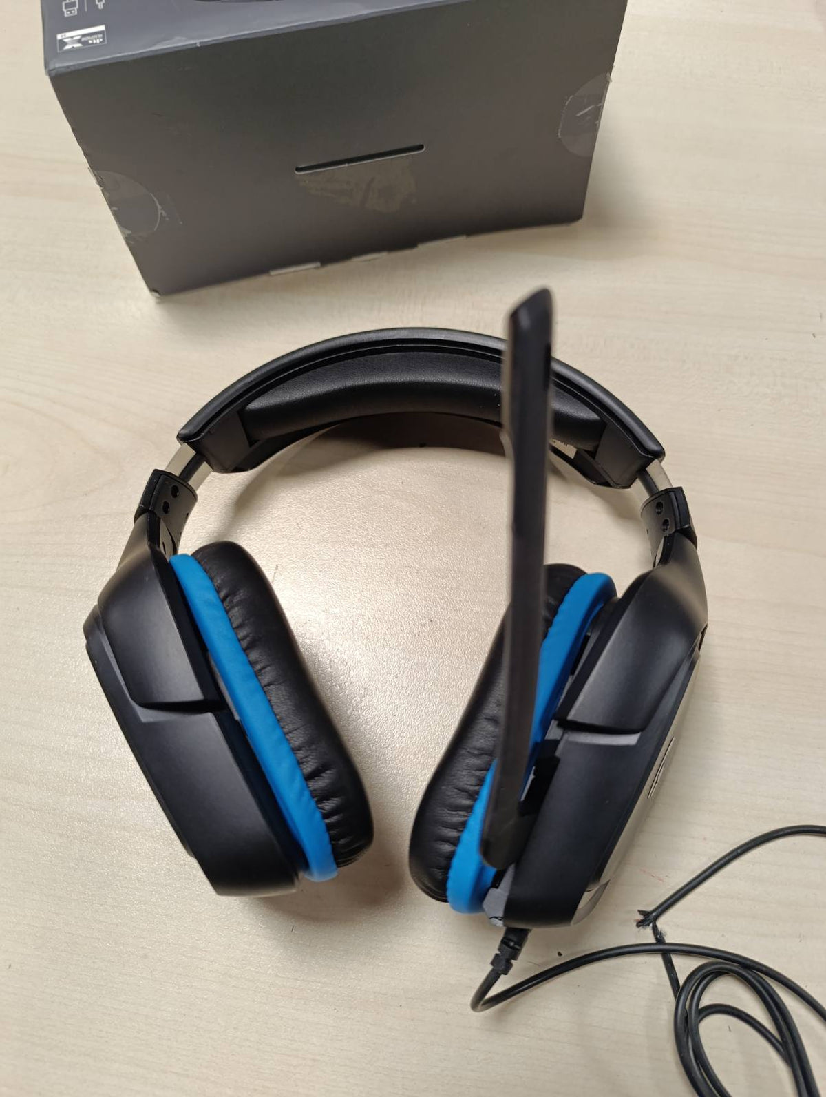 308684 - Logitech G432 Kufje për Lojëra me Tel, Tingull Rrethues 7.1, Mikrofon Boom, PC/Mac/Xbox One/PS4/Nintendo Switch - E Zezë